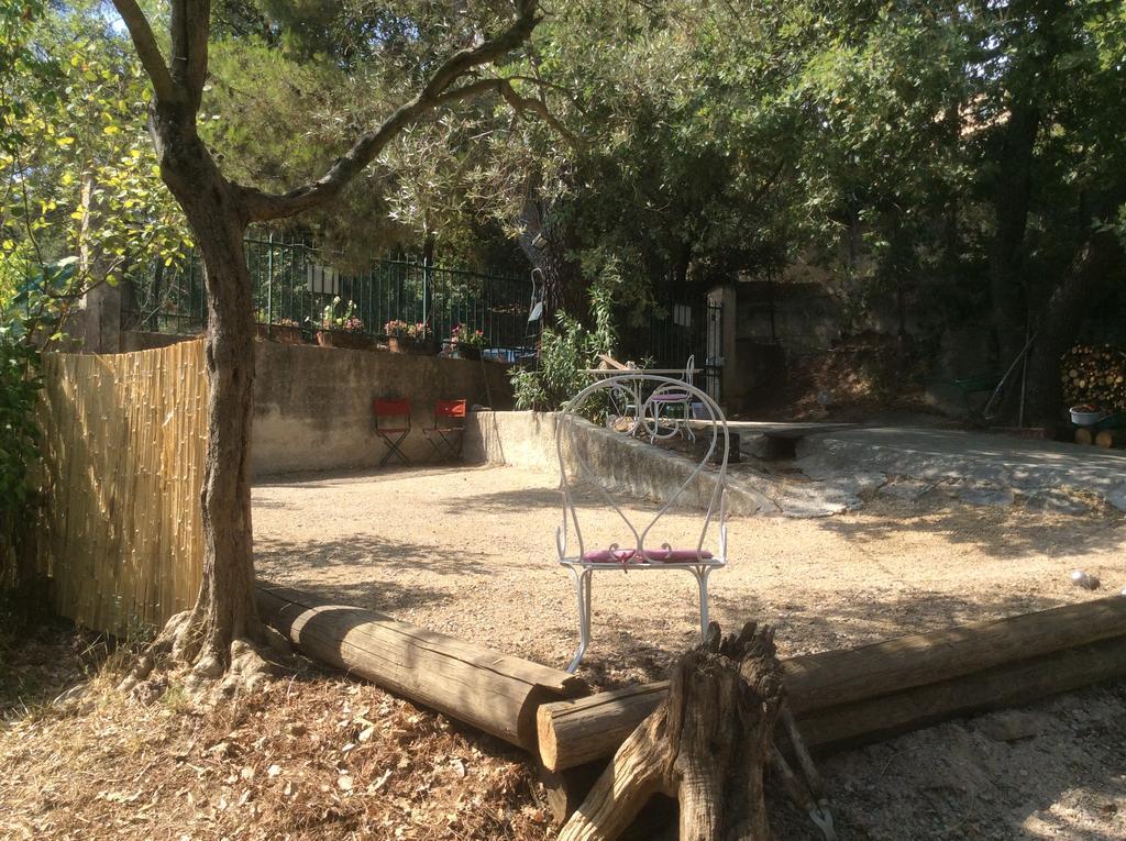 Lou Ribas Apartamento Puyloubier Exterior foto